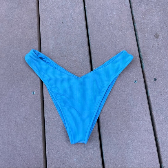 Frankie's Bikinis Enzo Bottoms - Picture 4 of 6